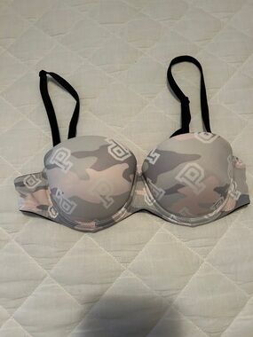 PINK Victoria's Secret Gray & Light Pink Camouflage Push-Up Bra
